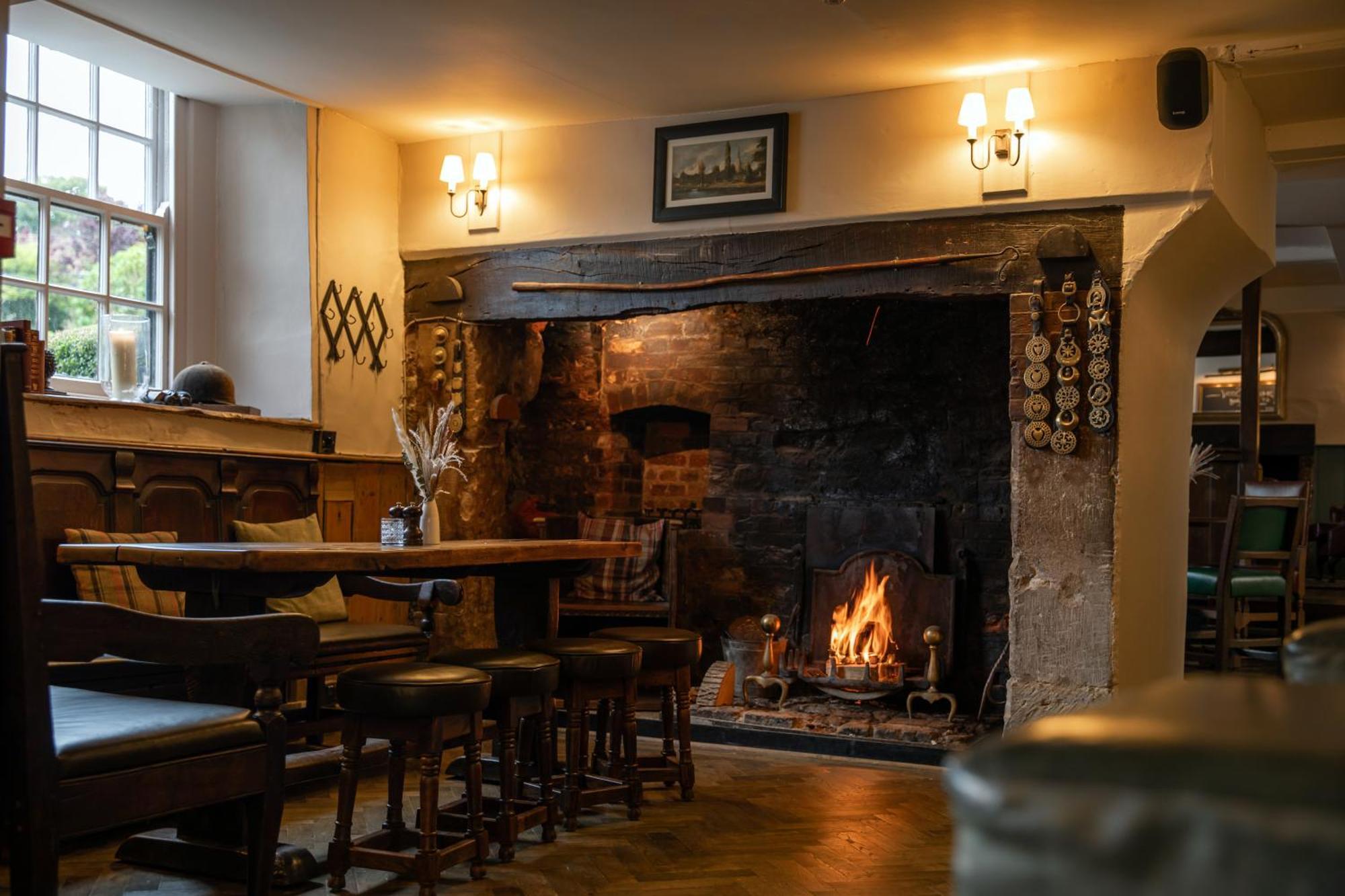 The Lamb Inn Hindon Exterior foto