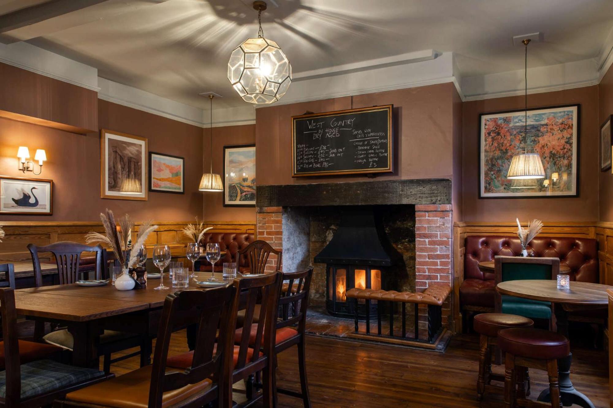 The Lamb Inn Hindon Exterior foto