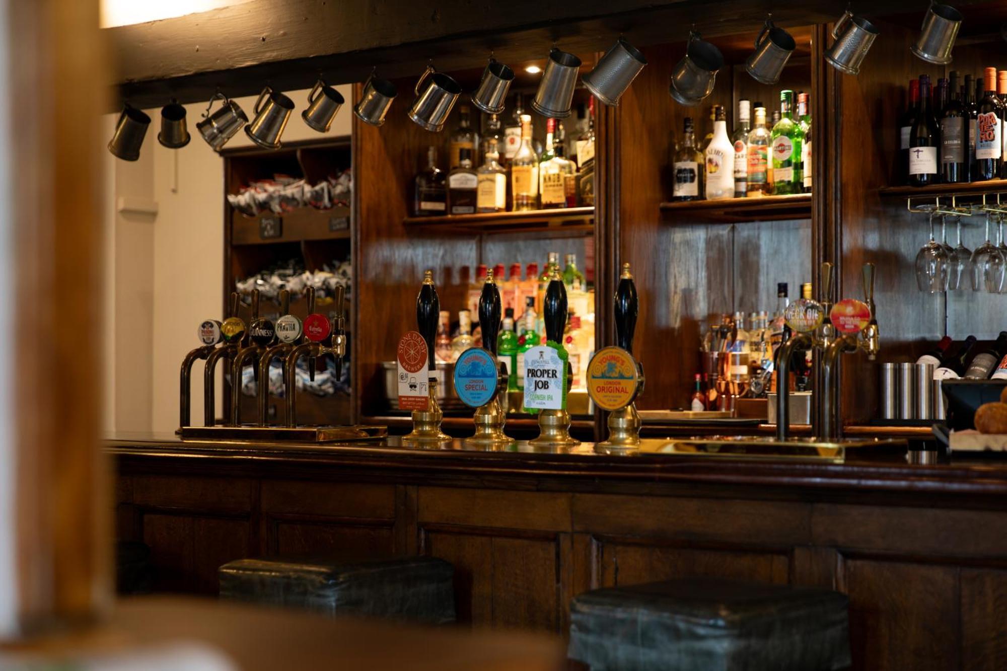 The Lamb Inn Hindon Exterior foto